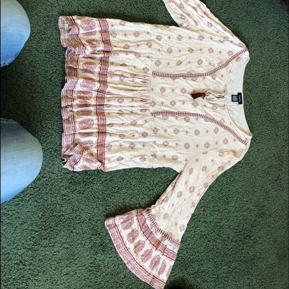 Long sleeve shirt